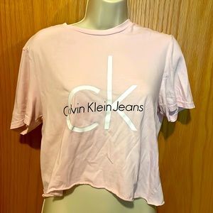 Light pink Calvin Klein crop top